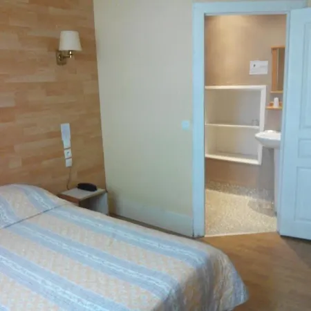 Lamartine -parking Dauphine Дижон