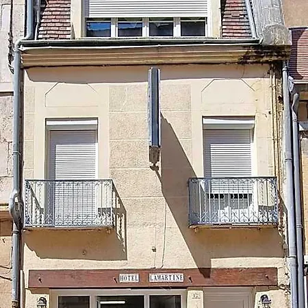 Lamartine -parking Dauphine Hotel