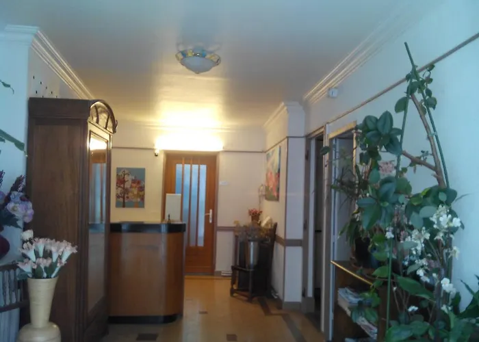 Hotel Lamartine -parking Dauphine